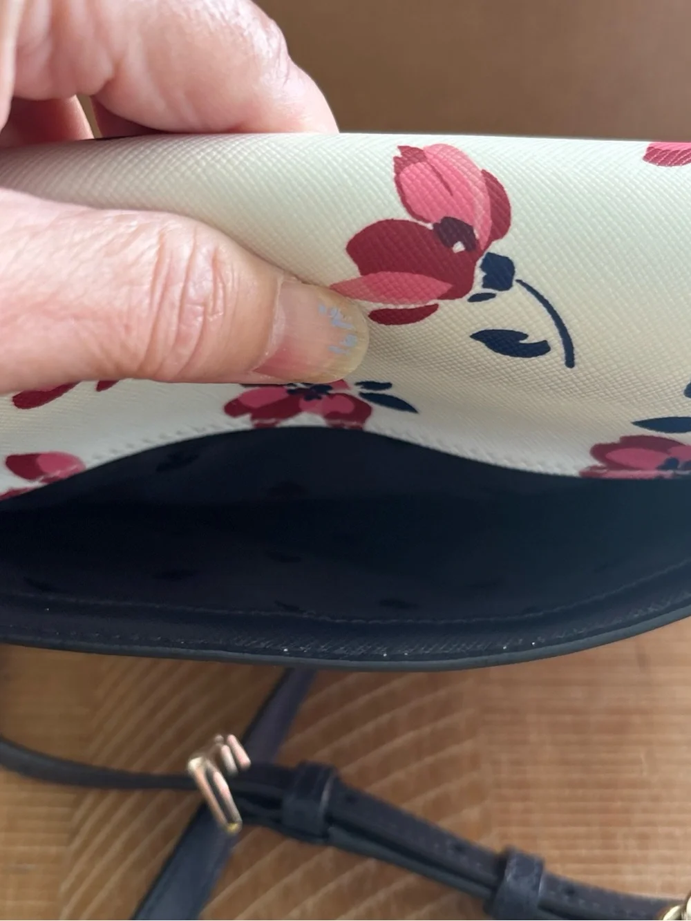 Kate Spade New York Carson Flowers Print Convertible Shoulder Crossbody Purse